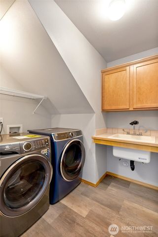 308 170th Place SE, Bothell, WA 98012