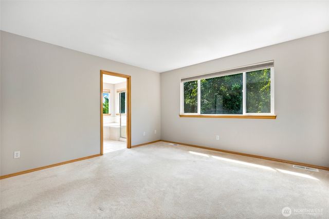 308 170th Place SE, Bothell, WA 98012