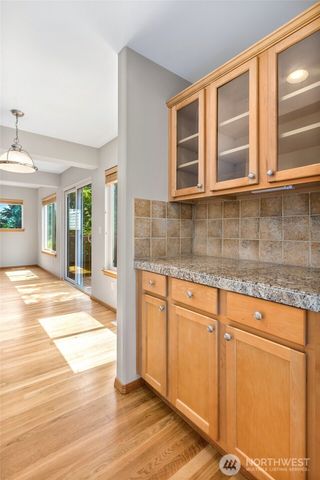 308 170th Place SE, Bothell, WA 98012