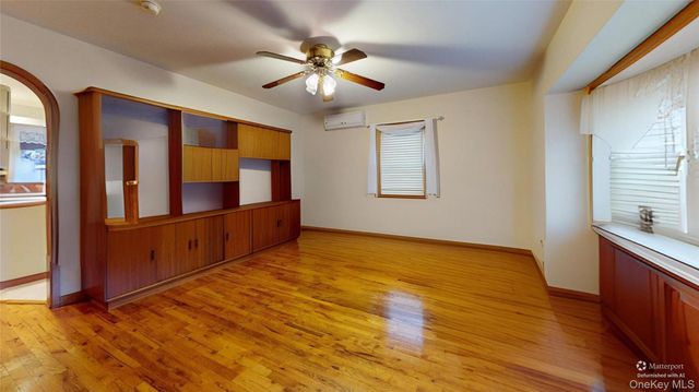 120 Barrymore Boulevard, Franklin Square, NY 11010