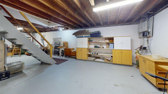 120 Barrymore Boulevard, Franklin Square, NY 11010