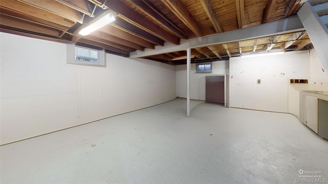 120 Barrymore Boulevard, Franklin Square, NY 11010