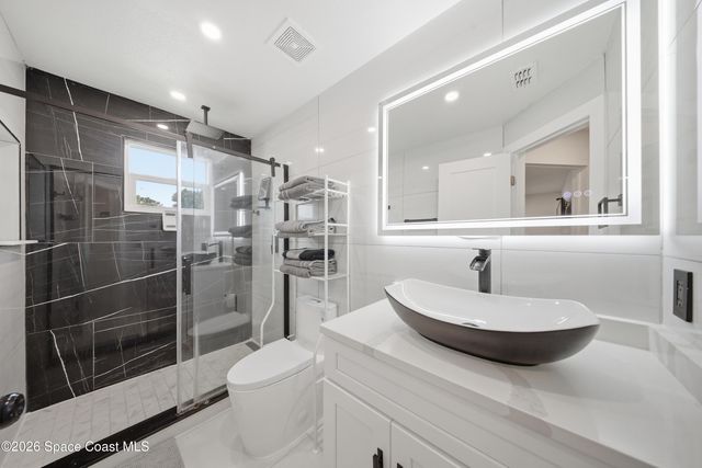 6976 Hammock Lakes Drive, Melbourne, FL 32940