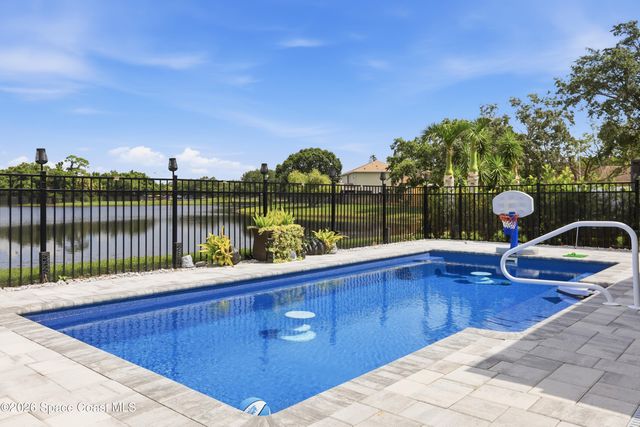 6976 Hammock Lakes Drive, Melbourne, FL 32940