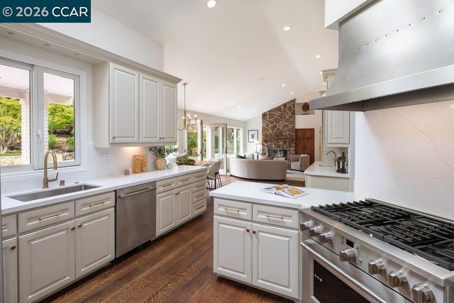 187 Moraga Way, Orinda, CA 94563