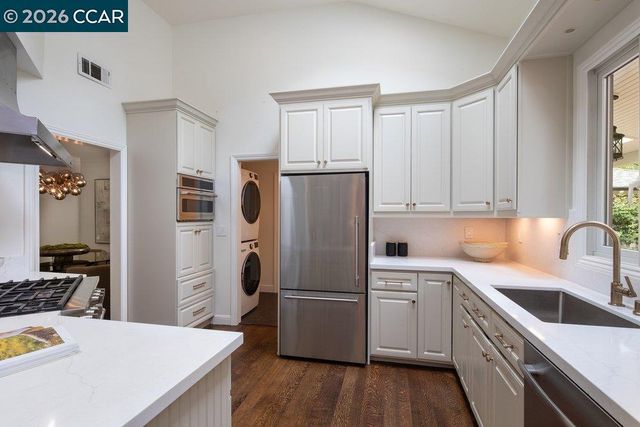 187 Moraga Way, Orinda, CA 94563