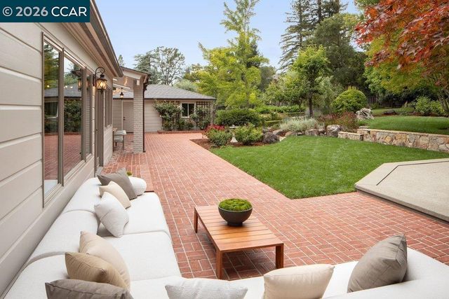 187 Moraga Way, Orinda, CA 94563