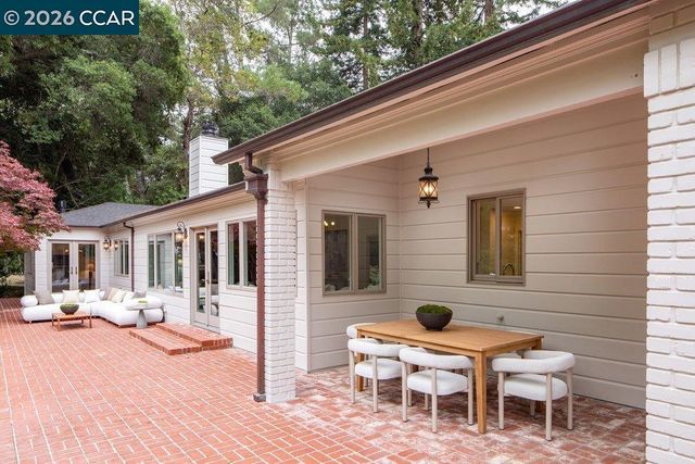 187 Moraga Way, Orinda, CA 94563