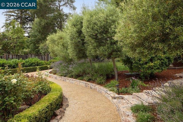 187 Moraga Way, Orinda, CA 94563