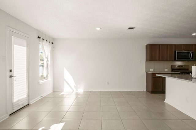 15311 Silver Breeze Lane, Houston, TX 77044