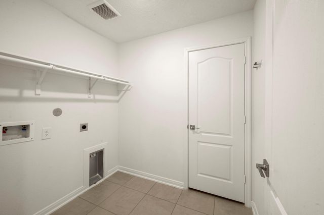 15311 Silver Breeze Lane, Houston, TX 77044