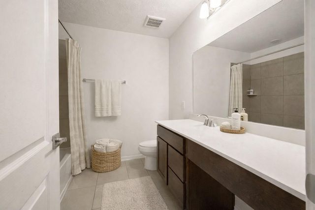 15311 Silver Breeze Lane, Houston, TX 77044