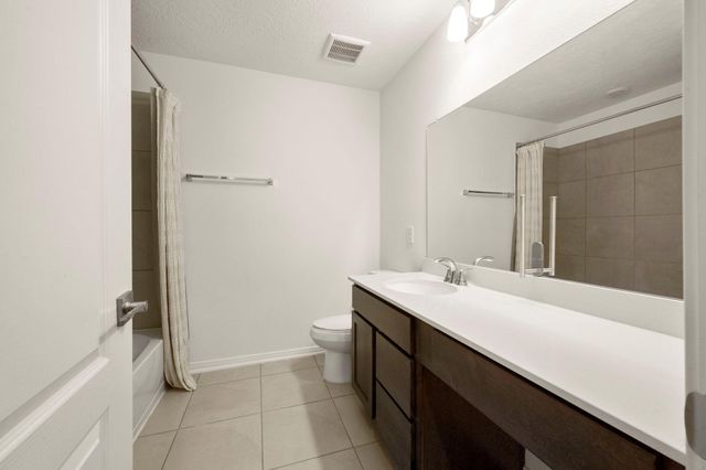 15311 Silver Breeze Lane, Houston, TX 77044