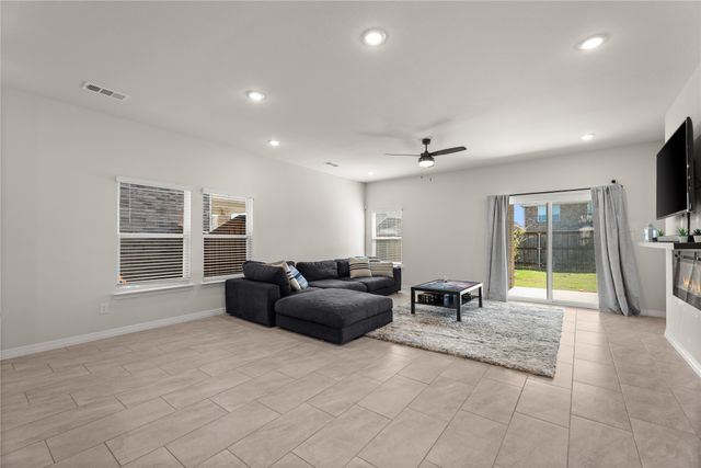 732 carmen, Forney, TX 75126