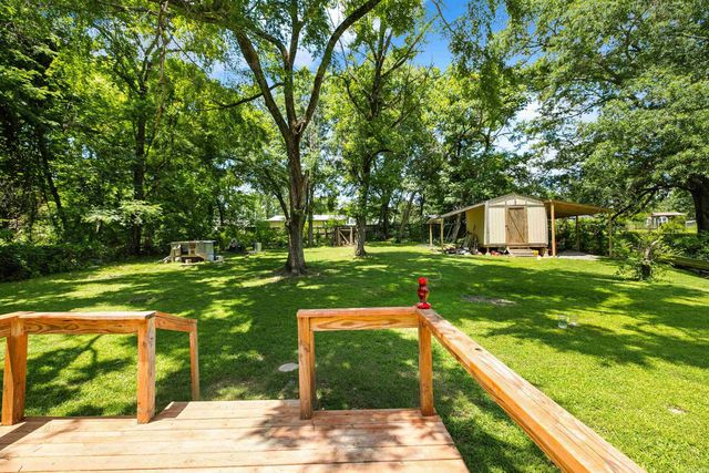 2832 Lakeside Drive, Benton, AR 72019