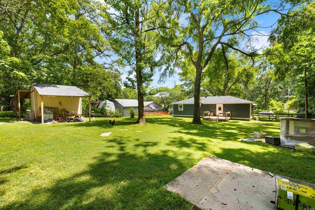2832 Lakeside Drive, Benton, AR 72019