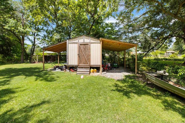 2832 Lakeside Drive, Benton, AR 72019
