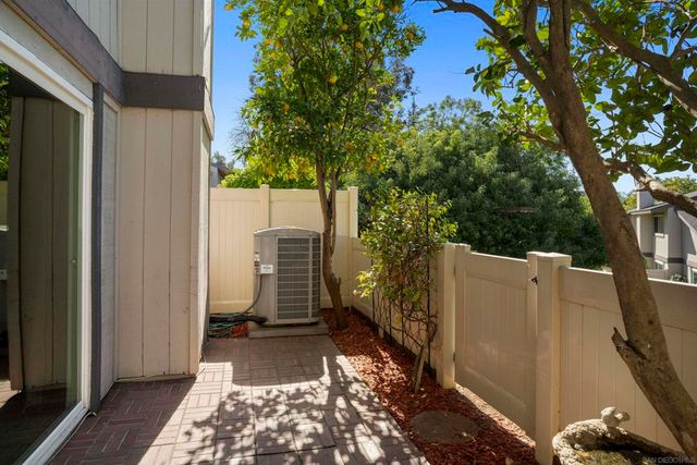 17368 Caminito Canasto, San Diego, CA 92127