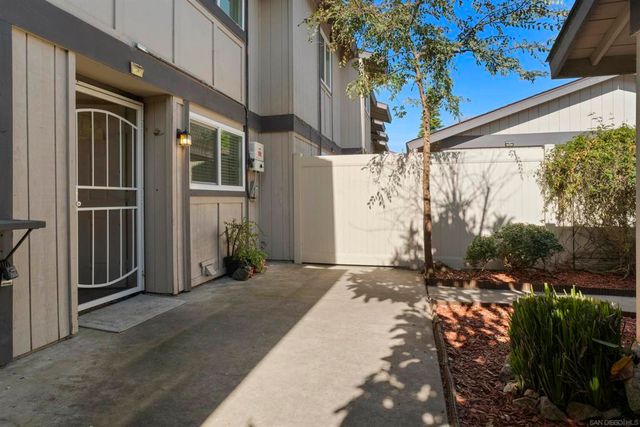 17368 Caminito Canasto, San Diego, CA 92127