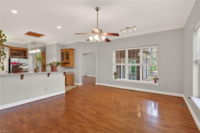 529 Piney Point RD, Yorktown, VA 23692