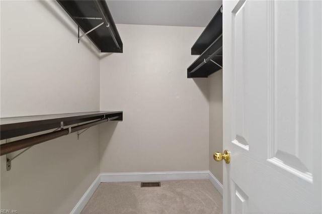 529 Piney Point RD, Yorktown, VA 23692