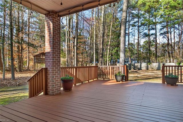 529 Piney Point RD, Yorktown, VA 23692