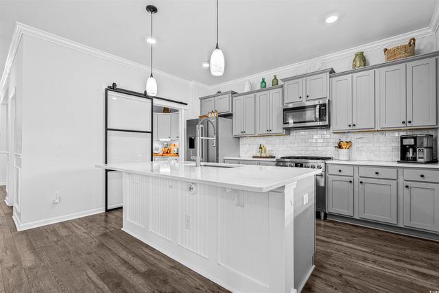 331 Emery Oak Dr., Murrells Inlet, SC 29576