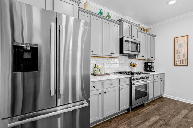 331 Emery Oak Dr., Murrells Inlet, SC 29576