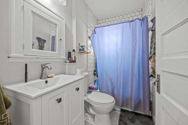 3429 17th Avenue S, Minneapolis, MN 55407