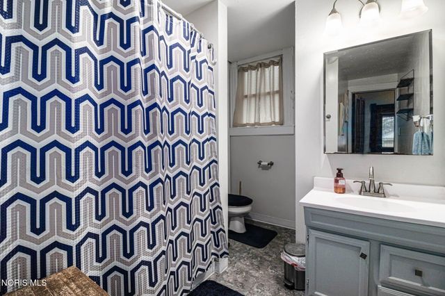 212 Jefferson Street, Wauseon, OH 43567