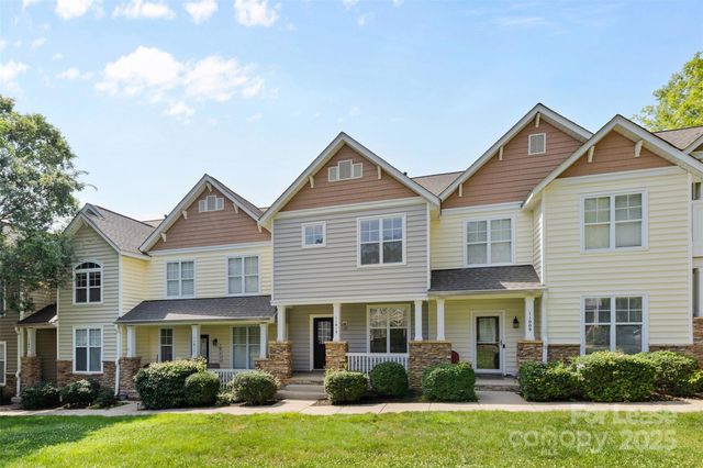 11013 Dundarrach Lane, Charlotte, NC 28277