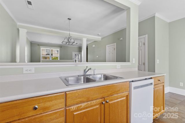 11013 Dundarrach Lane, Charlotte, NC 28277