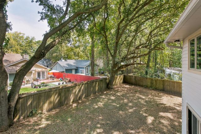 2321 Chairmaker Court, Charleston, SC 29414