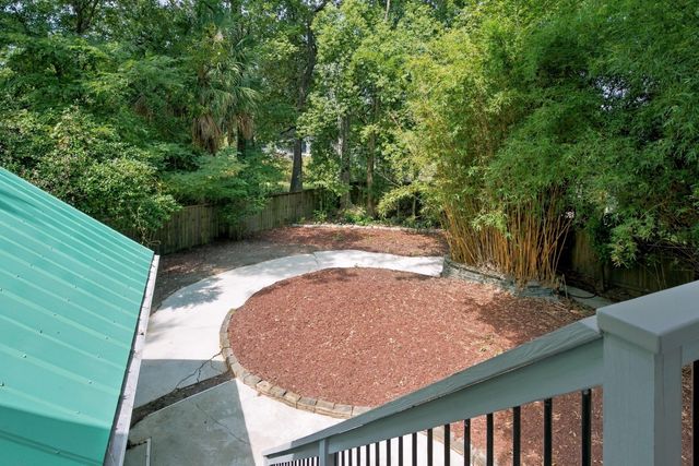 2321 Chairmaker Court, Charleston, SC 29414