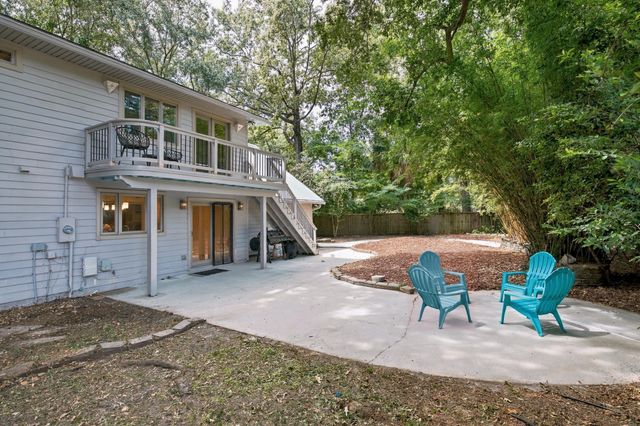2321 Chairmaker Court, Charleston, SC 29414
