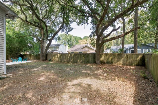 2321 Chairmaker Court, Charleston, SC 29414