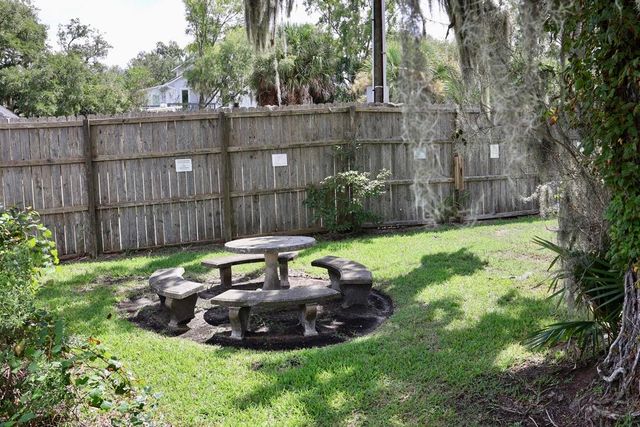 2321 Chairmaker Court, Charleston, SC 29414