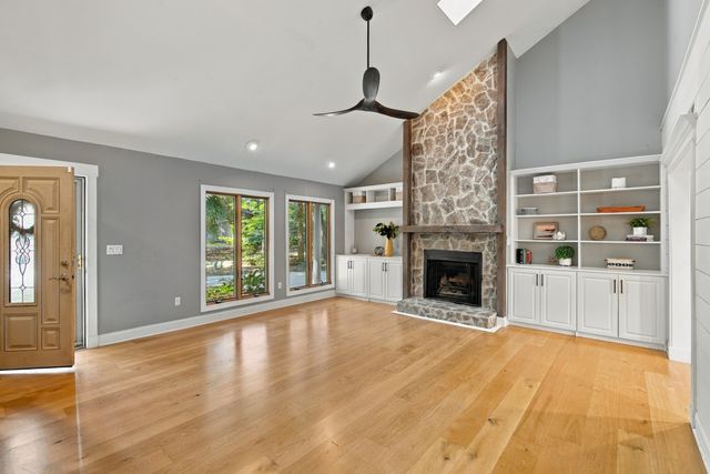 2321 Chairmaker Court, Charleston, SC 29414