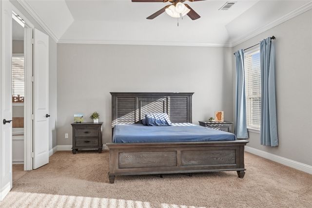 235 Williamsburg Lane, Ovilla, TX 75154
