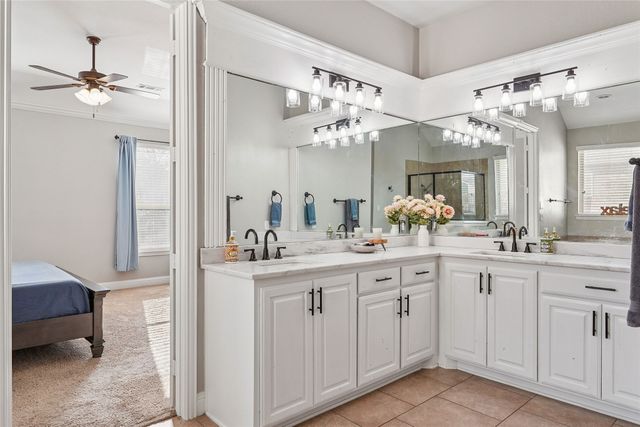 235 Williamsburg Lane, Ovilla, TX 75154