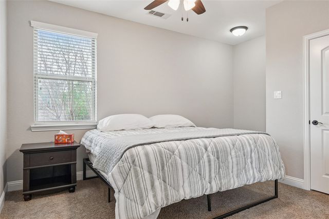 235 Williamsburg Lane, Ovilla, TX 75154