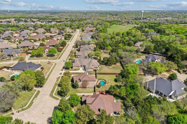 235 Williamsburg Lane, Ovilla, TX 75154