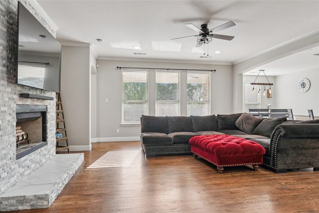 235 Williamsburg Lane, Ovilla, TX 75154