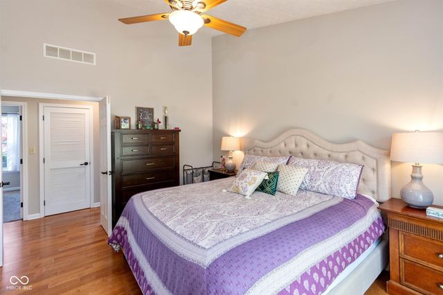 360 Grove Court, Greenwood, IN 46142