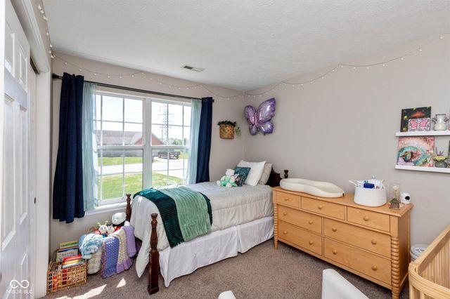 360 Grove Court, Greenwood, IN 46142