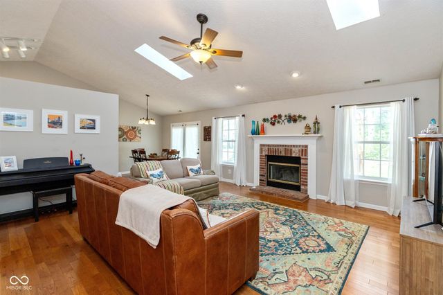 360 Grove Court, Greenwood, IN 46142