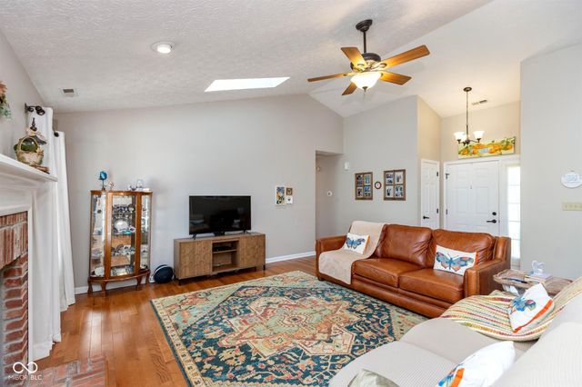 360 Grove Court, Greenwood, IN 46142