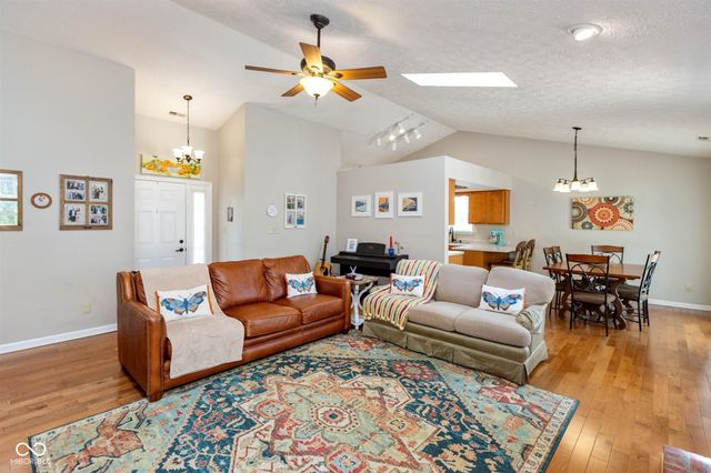 360 Grove Court, Greenwood, IN 46142