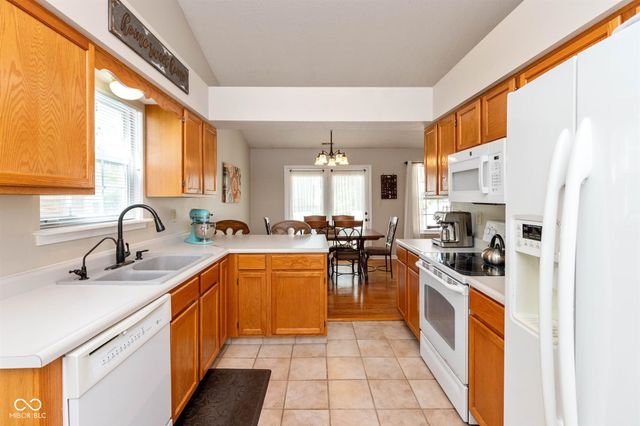 360 Grove Court, Greenwood, IN 46142