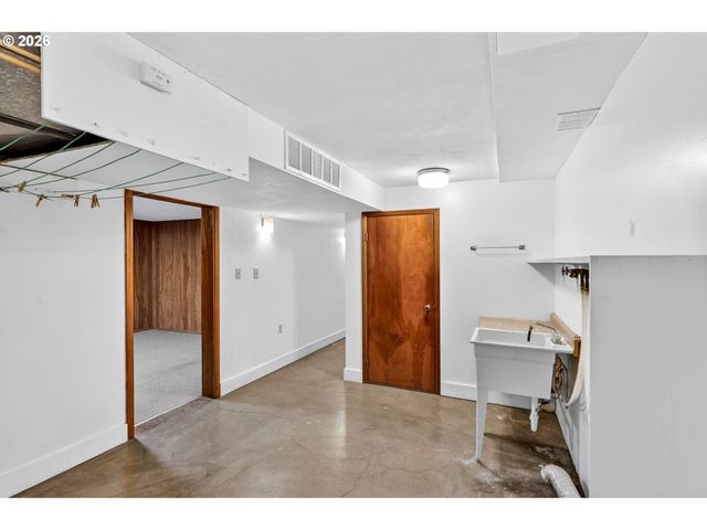 2012 Se 185TH Ave, Portland, OR 97035